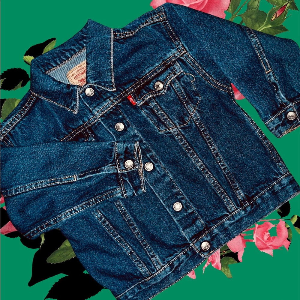 NWOT Levi’s; Original Riveted boys jean jacket.